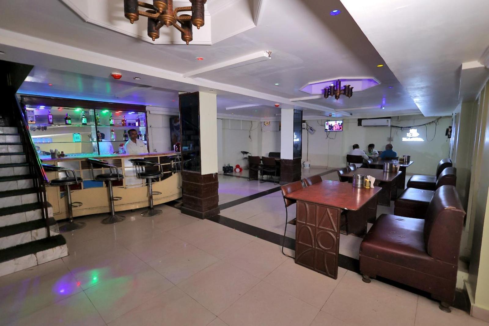 Hotel Paradise كانبور المظهر الخارجي الصورة